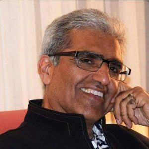 ناصر اطمینان